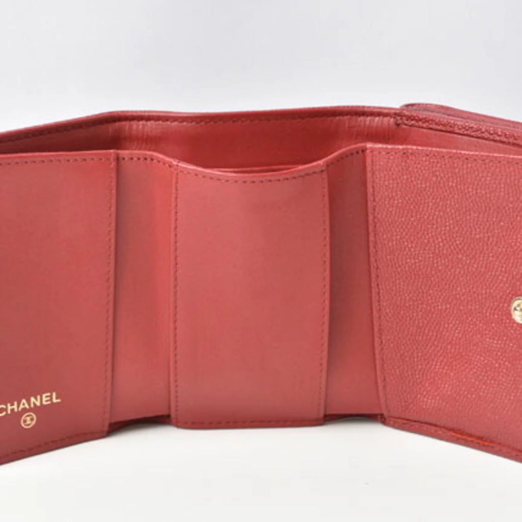 Secondhand Chanel wallet CHANEL here mark caviar skin dark red (Like New)