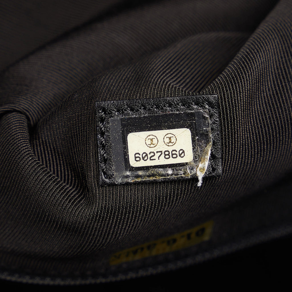 Secondhand Authenticated Chanel CC Tote Lambskin Leather Black Tote Bag Unisex (Good)