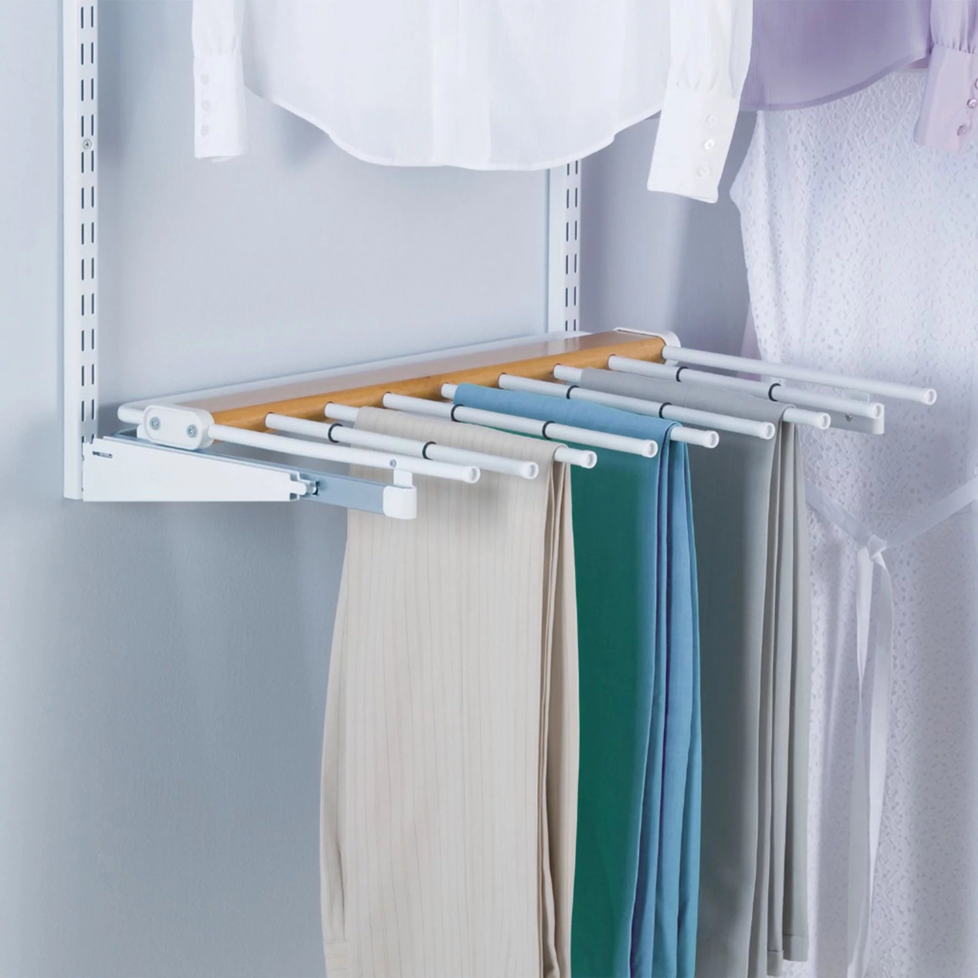Rubbermaid FG3H9100WHT Configurations Accessories 26-Inch Shelving Kit, White