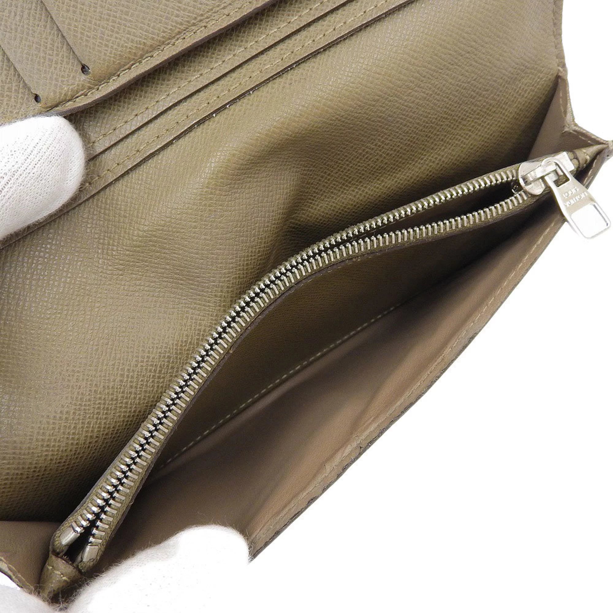 Secondhand Louis Vuitton LOUIS VUITTON Taiga Portefeuille Brother Bifold Long Wallet Ural M32807 (Good)