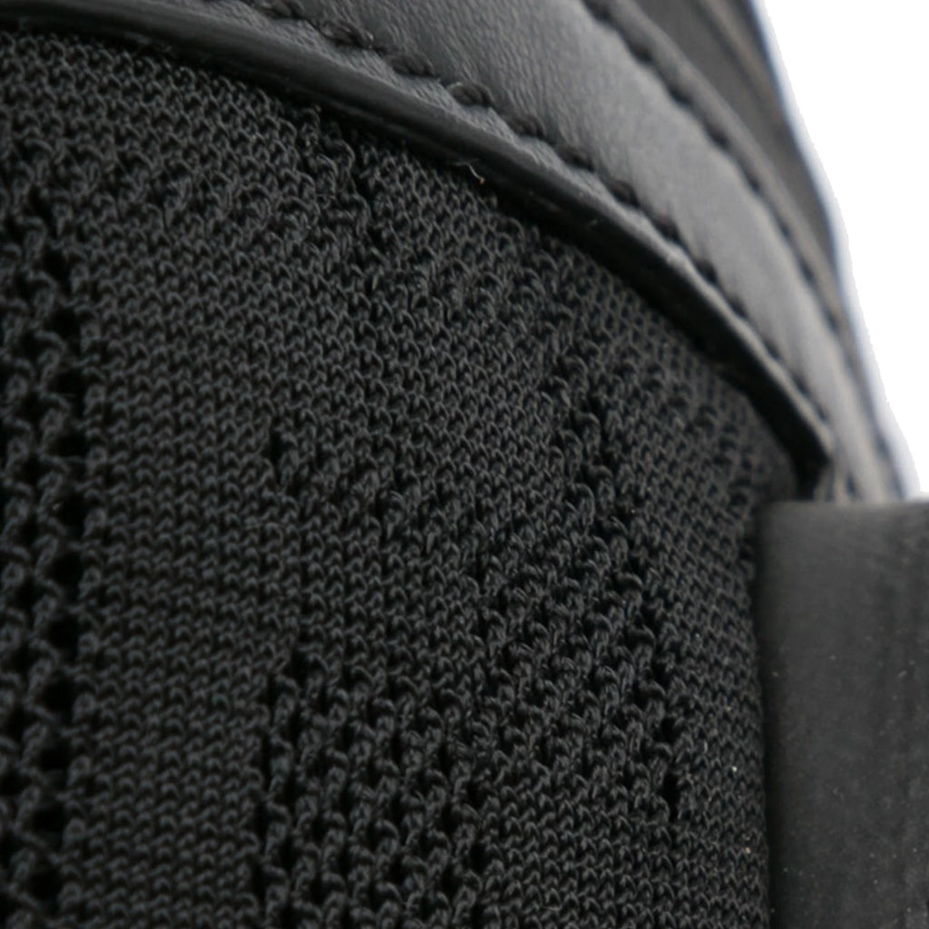 Used Authenticated Fendi FF Neoprene Vitello Grace Perforated Pocket Belt Bag Knit Fabric Black Unisex (Good)