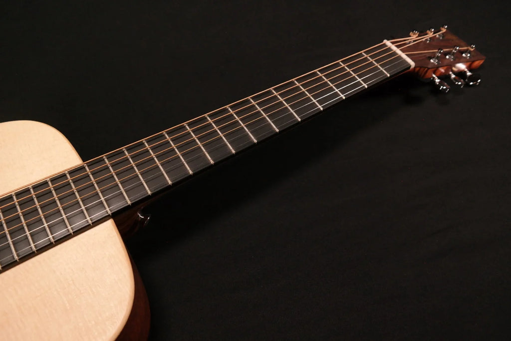 Martin LX1E Little Martin Solid Sitka Spruce/Mahogany HPL Acoustic/Electric w/Gig Bag 838