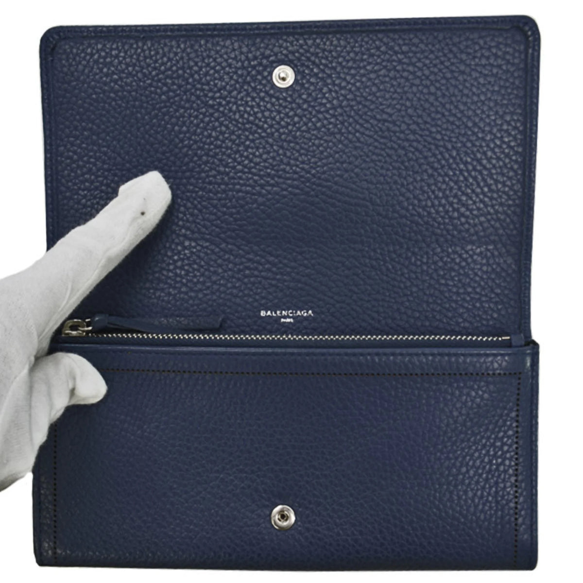 Previously Owned Balenciaga BALENCIAGA long wallet navy leather folio For Her (Good)