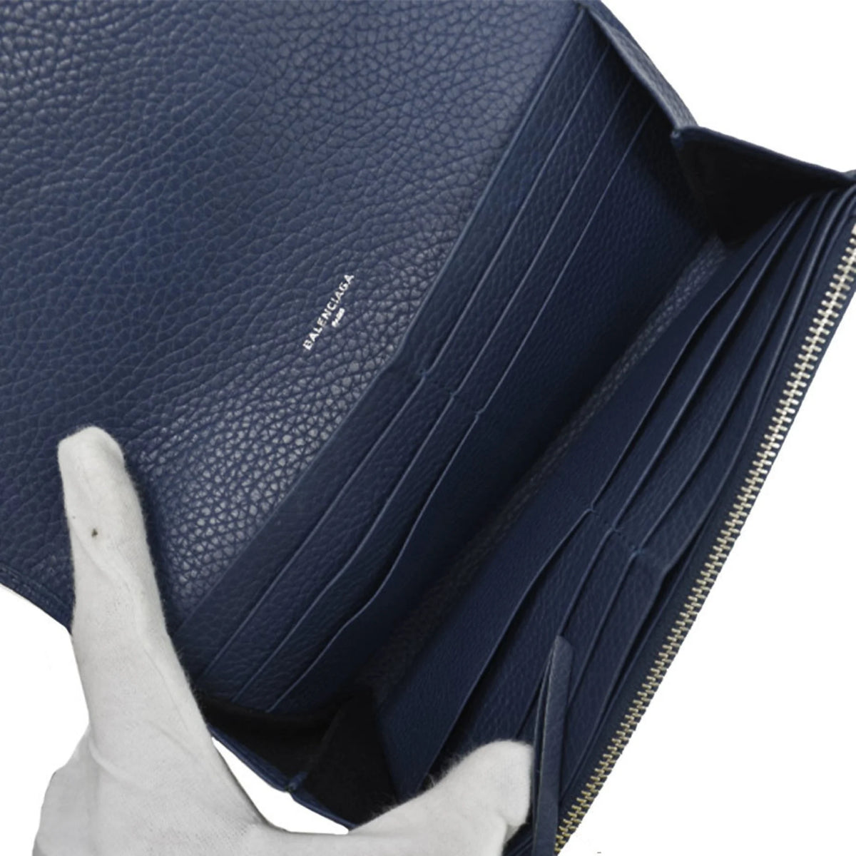 Previously Owned Balenciaga BALENCIAGA long wallet navy leather folio For Her (Good)