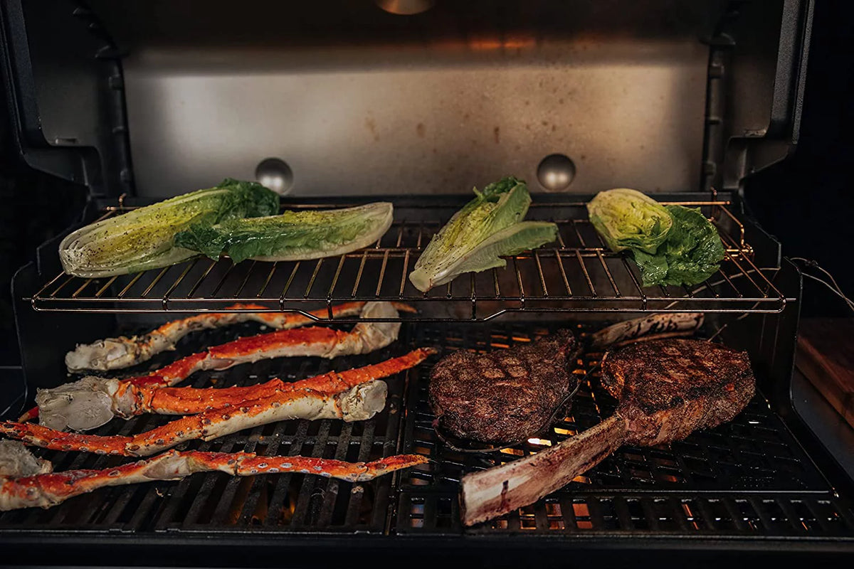 Weber Genesis Smart SX-325s 3-Burner Natural Gas Grill in Corrosion-free Metal with Smart Technology