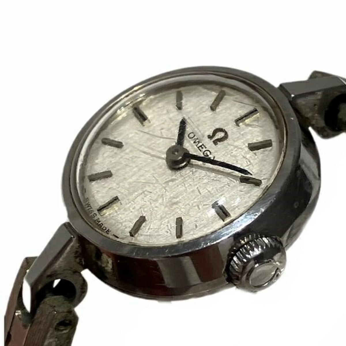 Previously Owned Omega manual winding watch silver dial ladies (Fair)