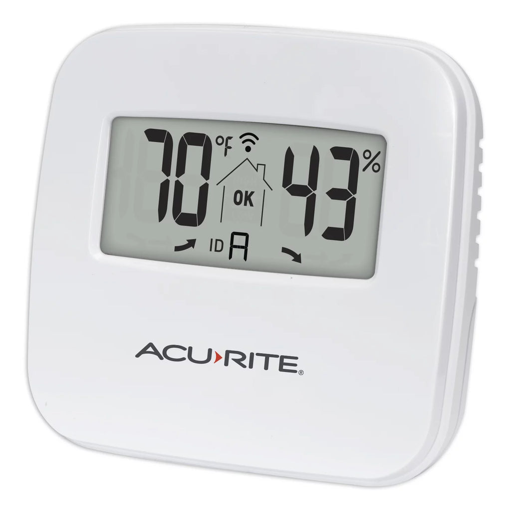 AcuRite Temperature & Humidity Station with 3 Indoor/Outdoor Sensors (01096M)