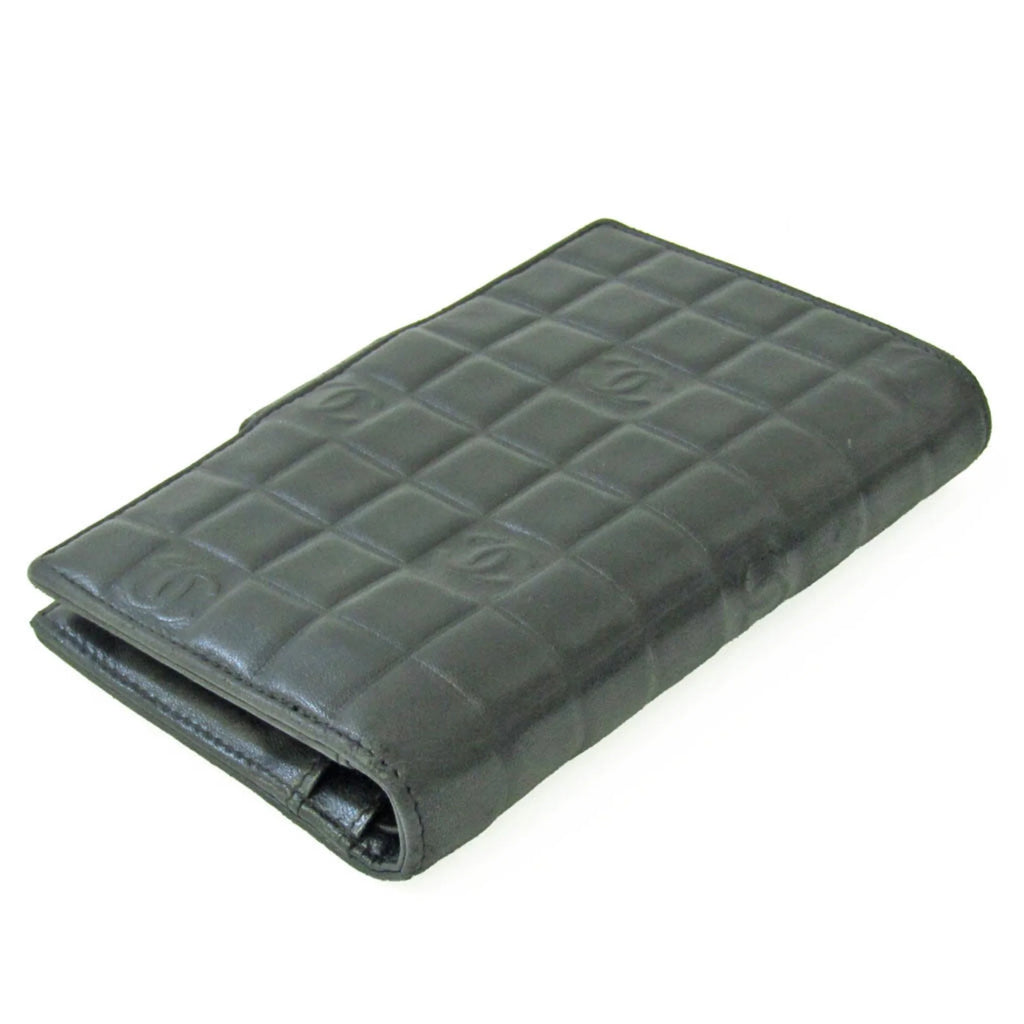 Used Chanel Chocolate Bar For Her Leather Middle Wallet (bi-fold) Black (Good)