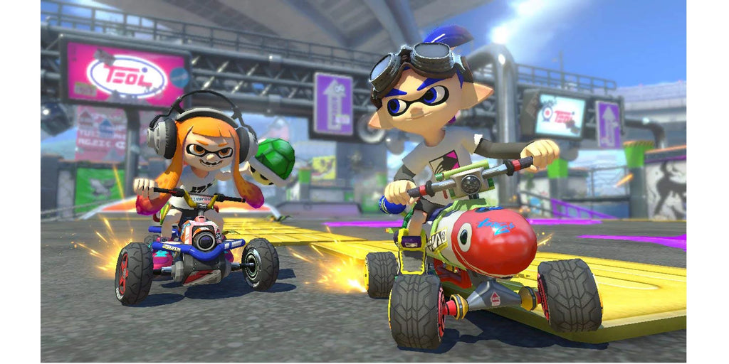 Mario Kart 8 Deluxe Nintendo Switch with Core Innovations Controller