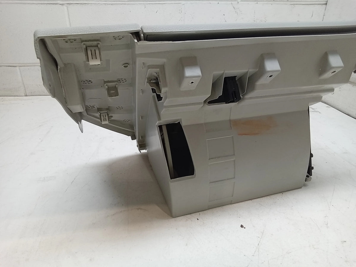 Secondhand 17 Jeep Renegade Glove Box OEM (Good)