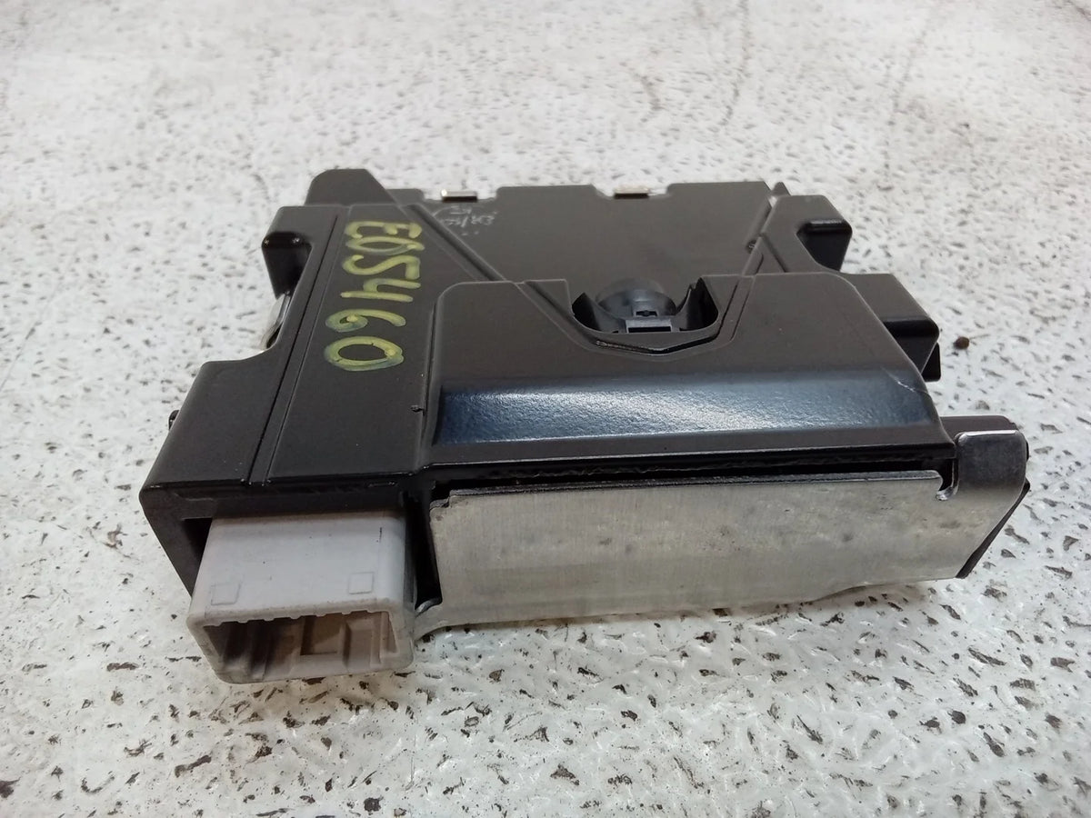 Used 2017 Toyota Prius Front Windshield Lane Departure Warning Camera 8646C-47031 OEM (Good)