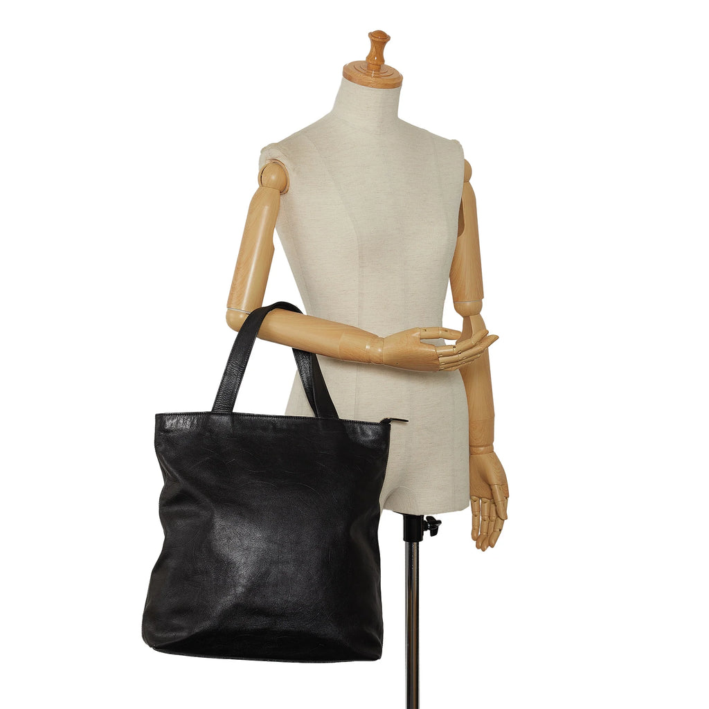 Secondhand Authenticated Chanel CC Tote Lambskin Leather Black Tote Bag Unisex (Good)