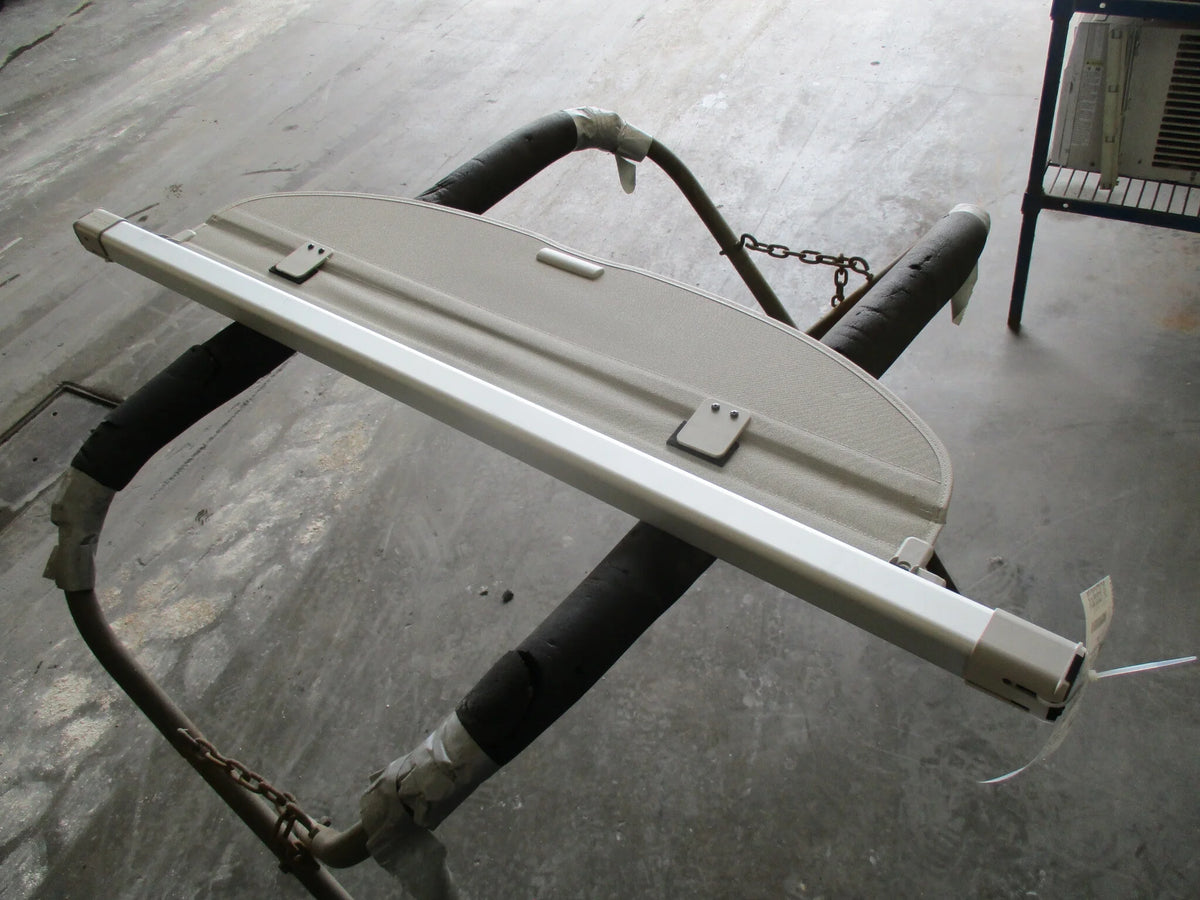 Previously Owned 2015 Nissan Rogue Retractable Storage Cover OEM (Good)