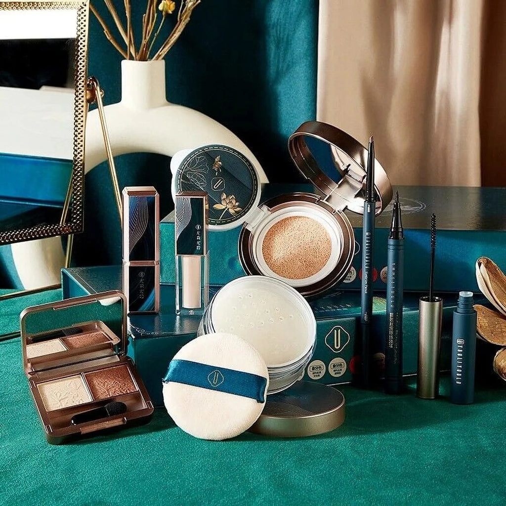 8pcs/set Makeup Cosmetic Elegant Makeup Set Beauty Kit for Women Gift With Box
