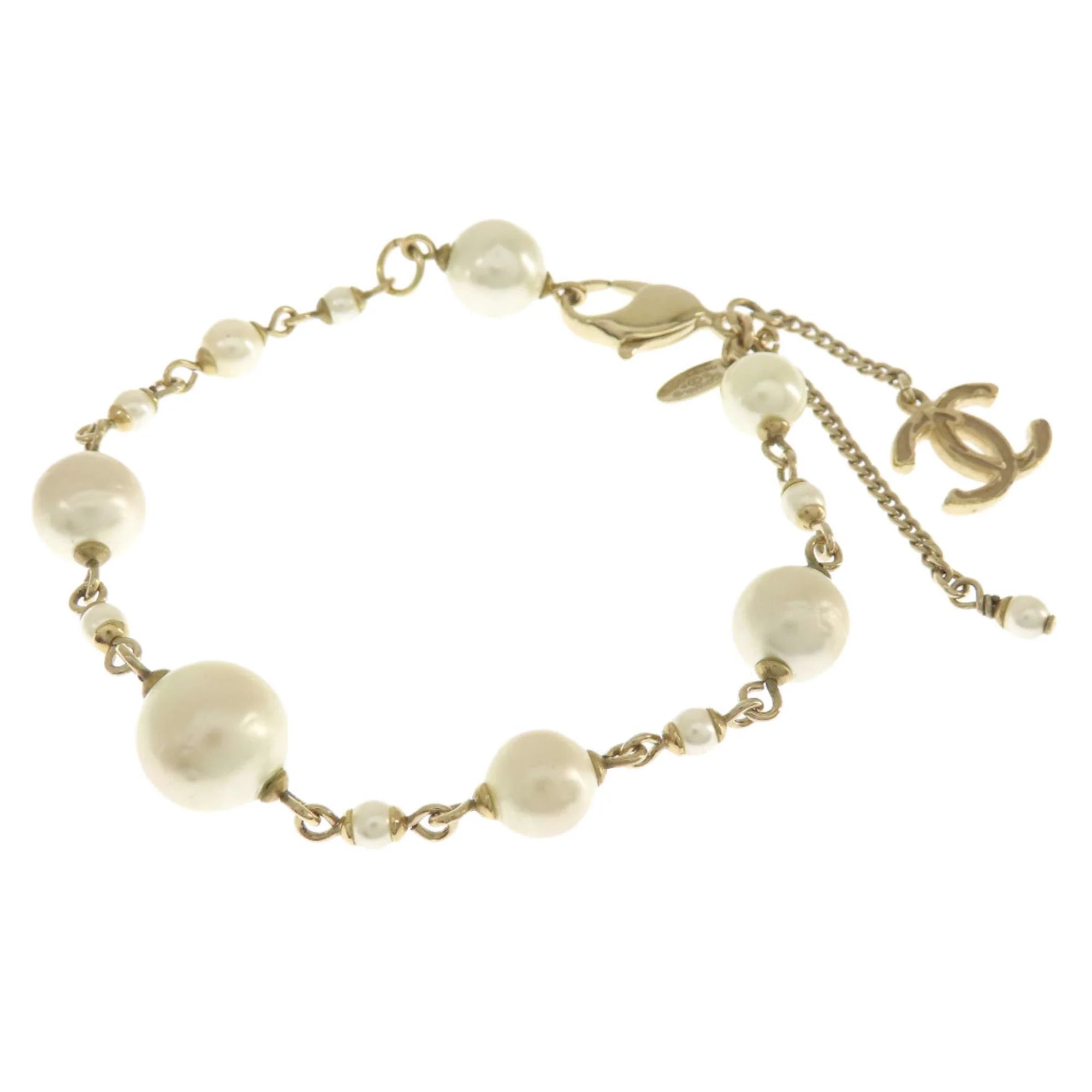 Previously Owned CHANEL Coco Mark Faux Pearl Bracelet for Women (Good)
