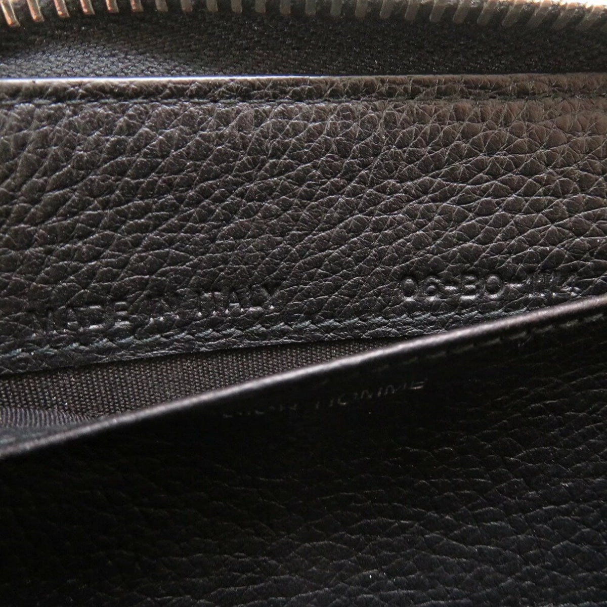 Previously Owned Dior Homme Leather Black Men's Round Coin Case (Good)