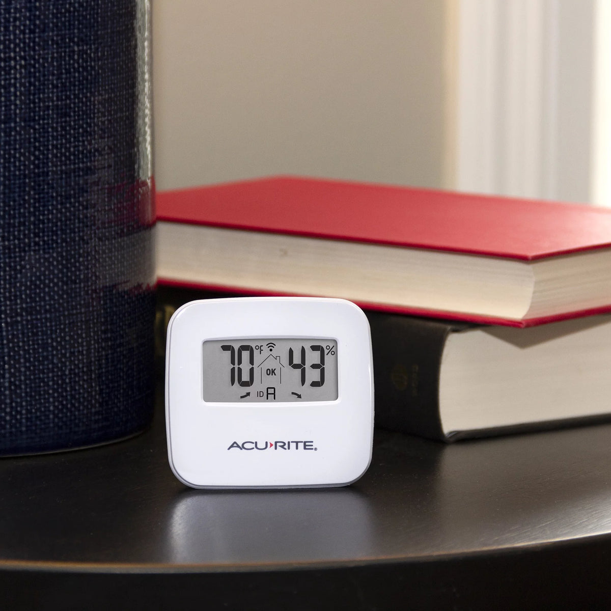AcuRite Temperature & Humidity Station with 3 Indoor/Outdoor Sensors (01096M)