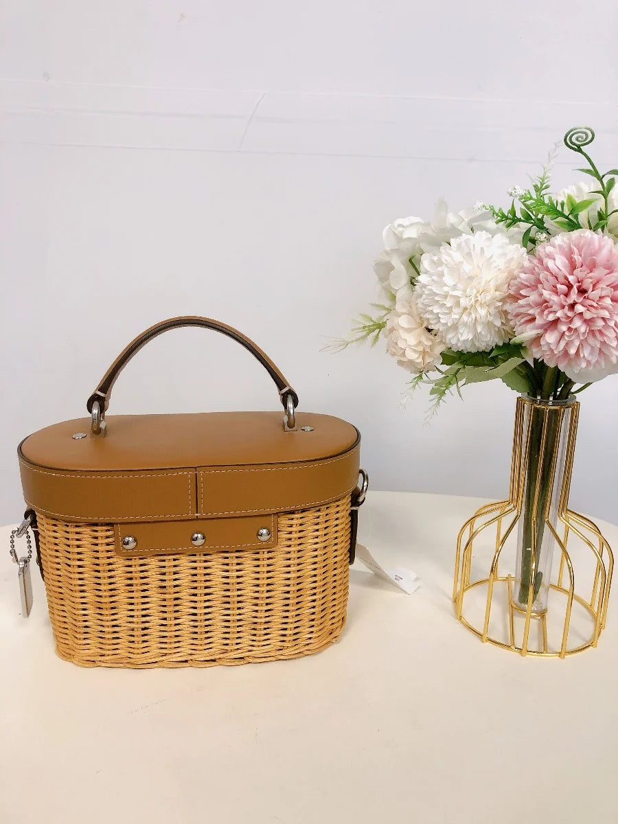 Coach 1262 Kay Crossbody IN Natural Lt Saddle