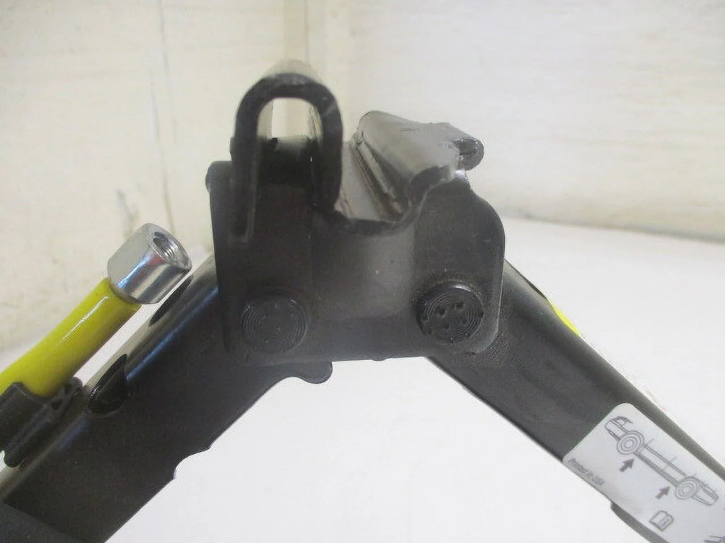 Used 07 08 09 Saturn Aura Wheel Tire Jack Assembly w/Tool OEM LKQ (Good)
